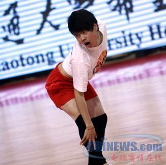 篮球男宝贝夏姐