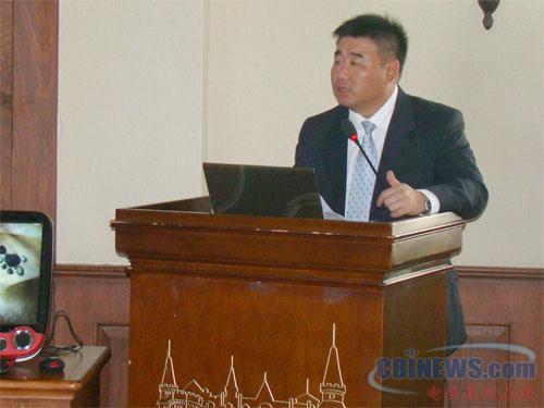 方正科技公司总裁蓝烨